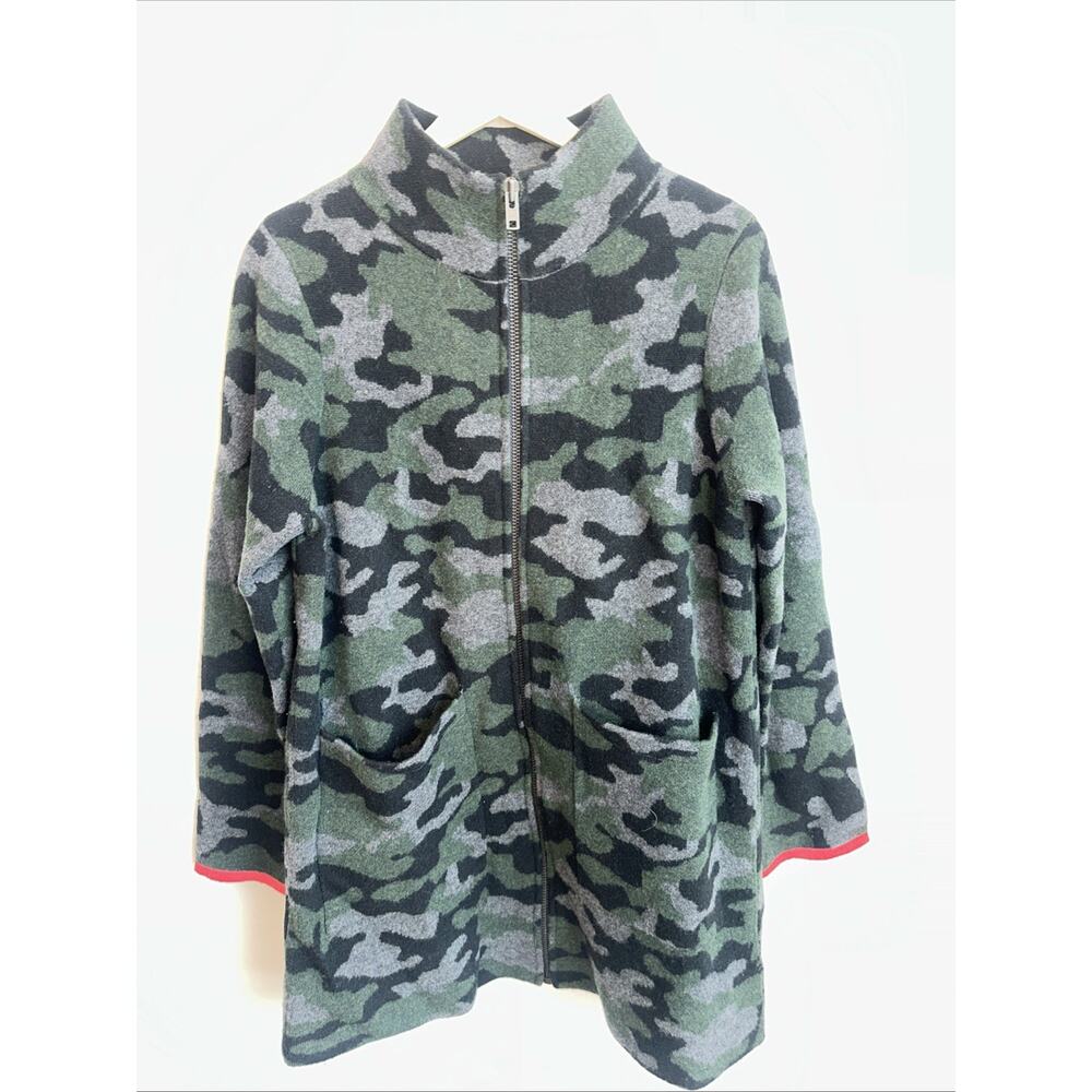 Anthropologie Field Flower camo print heavy wool zip front jacket size L medium